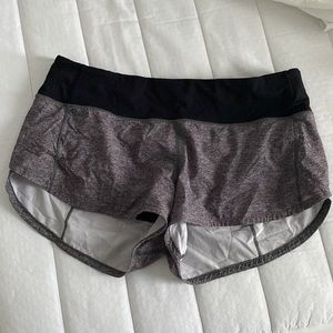 Lululemon low rise speed up short